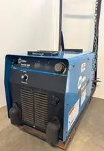450 Amp Miller DC Inverter Arc Welder Invision 456P, 3 Phase