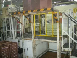 Asahi Sunac Model AF-1414-3 Three Die Progressive Header