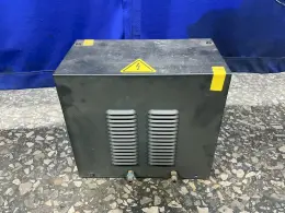 HYPERTHERM 900 KPA MAX PRESSURE HYPERFORMANCE PLASMA GAS CONSOLE  -  078535
