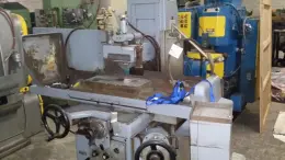 8" x 20" Okamoto Surface Grinder 820A