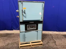 BLUE M 20” X 20” X 24” OVEN   -  DC-256C