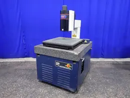 OPTICAL GAGING PRODUCTS INC 21 1/2" X 21 1/2" VIDEO MEASURING SYSTEM  -  AVANT 400 ZIP