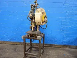 10 TON BENCHMASTER OBI FLYWHEEL PRES: STOCK #78576