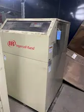 Ingersol rand model MVC800A400 800cfm refrigerated air dryer  s/n 542135