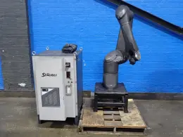 STAUBLI ROBOT  -  TX90XL