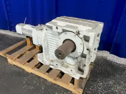 SEW-EURODRIVE 7.5 HP GEAR DRIVE
