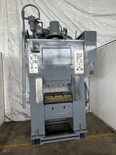 300 TON HINES SC0542 HYDRAULIC DEEP DRAW PRESS. STOCK # 0420423