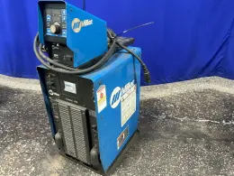 Miller  450 A  Welder  - Axcess 450
