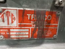 TRINCO 404X40SE DELUXE BLAST CABINET: YOBRO #25758