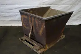 3/4 YARD CAPACITY WRIGHT SELF DUMPING HOPPER: STOCK #75962