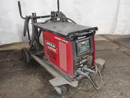 LINCOLN 350 AMP WELDER  -  POWER WAVE S350