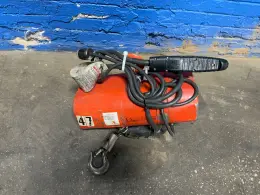 CM 1/4 TON ELECTRIC CHAIN HOIST   -  WB