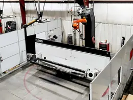 Cloos CS-30 Robotic Welding Cell