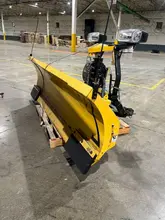 STORM GUARD 8″-10″ EXPANDABLE XLS WINGED PLOW USED