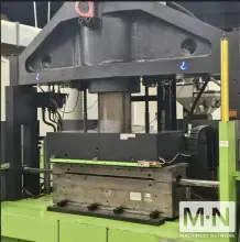 330 TON 63 .6 OZ ENGEL MODEL INSERT 3550H/330US VERTICAL CLAMP INJECTION MOLDING MACHINE MFG 2009
