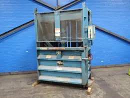 MARATHON EQUIPMENT 60"X 48"X 30" VERTICAL BALER  -  V-6030