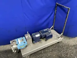 WAUKESHA 3 HP PUMP  -  030 U1