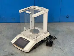 SARTORIUS ANALYTICAL BALANCE  -  PRACTUM224-1S