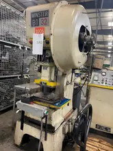32 TON MINSTER GAP PRESS  MODEL 1B-1-32: STOCK #77513