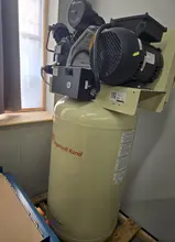INGERSOLL RAND 2475 AIR COMPRESSOR