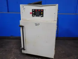SPX 32" X 26" X 26" TEMPERATURE CHAMBER  -  CE0916-4