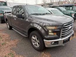 Ford F-150 Pickup Truck, 2016 – SuperCrew 4×4, EcoBoost Power, Tow Package, Backup Camera