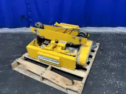 DAVID ROUND 1 TON ELECTRIC WIRE ROPE HOIST   -  55