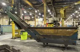 20' LONG X 24” WIDE STEEL BELT POWERED INCLINED PARTS CONVEYOR: STOCK #20814