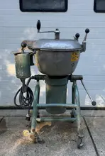HOBART VCM-40 Vertical Tiltable Mixer Cutter Chopper