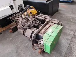 Stahl - 10 ton + 2 carriages