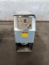 ADVANTAGE ENGINEERING WATER-CIRCULATING TEMPERATURE CONTROL UNIT. STOCK # 1116224