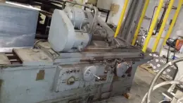 12" x 40" Cincinatti OD Grinder