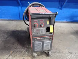 LINCOLN 350 A WELDER  -  POWER MIG 350 MP