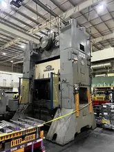 300 TON DANLY SE2-300-84-48 SSDC STAMPING PRESS. STOCK # 0956823.