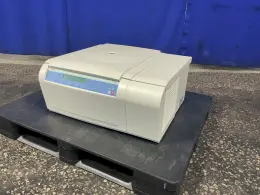 THERMO SCINTIFIC CENTRIFUGE  -  SORVALL LEGEND XTR
