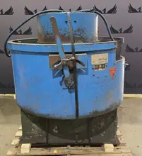 ROTO-FINISH ST-4N6A VIBRATORY PARTS FINISHER USED