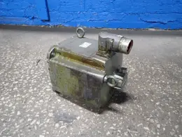 SIEMENS 5000 RPM SERVO MOTOR  -  1FK7103-2AF71-1BG1