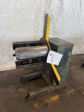 2,500 LB X 18" AMERICAN MODEL 60 UNCOILER. STOCK # 0885025