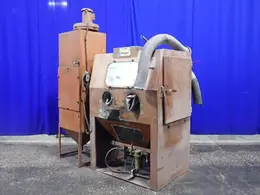 EMPIRE ABRASIVE BLASTING CABINET W/ DUST COLLECTOR  -  PF-3648