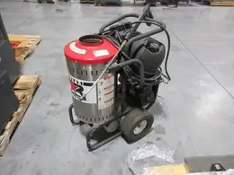 NorthStar Portable Electric Hot Water and Wet Steam Pressure Washer, 2750 PSI, 2.5 GPM, Max Temp 250 F- Auction Item