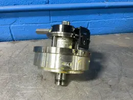 MMK 3.92 MPA ROTATING HYDRAULIC CYLINDER  -  RNKP 105-15-39