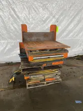 36" x 40" KNIGHT ALT-3640 AIR PNEUMATIC LIFT/TILT TABLE. STOCK # 0527222