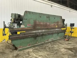 130 TON X 20' ACCURPRESS MODEL #713020 HYDRAULIC PRESS BRAKE, WITH UPGRADED TOUCH SCREEN CONTROLS: YOBRO #25003