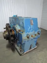 AISCO ROTARY SHAKEOUT DRUM  FOOTE-JONES GEARBOX ONLY MODEL 1903 STYLE 4, S/N 1C64182 RATED AT 69.542 TO 1, TRIPLE REDUCTION, PARALLEL SHAFT
PRICE IS LOADED ON TRUCK