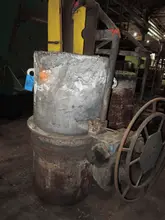 GEARED TREATMENT  LADLE 26" INSIDE DIA  X 55" TALL