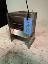 GILSON MIN SPLITTER MODEL SP-3