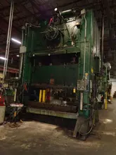 600 TON VERSON MODEL S4-600-108-72T STRAIGHT SIDE DOUBLE CRANK. STOCK # 1401217