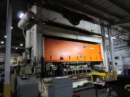 500 Ton Verson S2-500-240-60 Straight Side Press