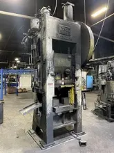 150 TON ERIE # S1-150-27-33 SSSC TRIM PRESS