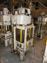 40 TON FISHER DYNAMIC UP ACTING 4 POST PRESS, 14" STR, 19" DLO, 28" X 28" BA